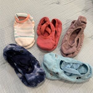 TAVI lot of 5 pairs grip socks